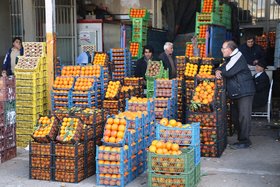 شهروندان شهرهای اطراف و اتباع خارجی مشتریان جدید میادین میوه و تره بار تهران
