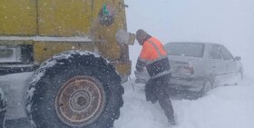 راه ارتباطی ۸۲ روستای برفگیر لرستان مسدود است