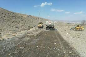 طرح احداث جاده ۹ روستای دشت آزادگان نیمه کاره رها شده است