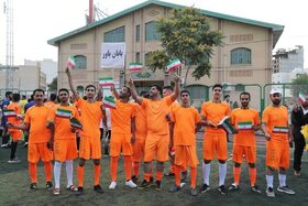 مسابقات مینی فوتبال "جام پرچم" در کرمانشاه آغاز شد